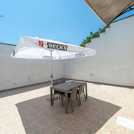 Casa Vacanze Petra Squinzano Eksteriør billede